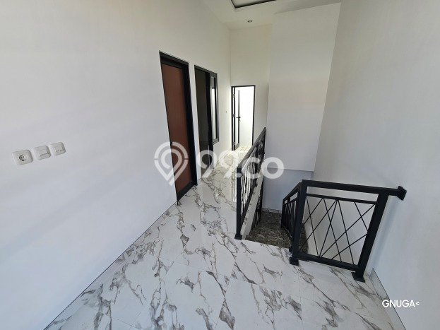 Jual Segera Rumah 3 KT 2 KM di Nginden, Surabaya Jual Segera Rumah 3 KT 2 KM di Nginden, Surabaya