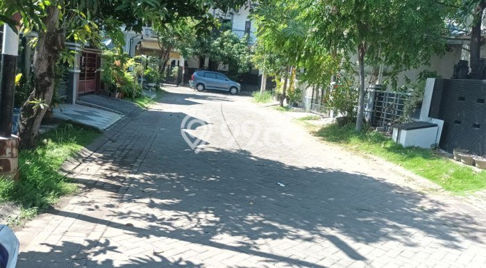 For Sale Rumah 2 Kamar Lokasi Ideal Nyaman dan Strategis di Waru For Sale Rumah 2 Kamar Lokasi Ideal Nyaman dan Strategis di Waru