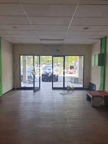 Ruko Kawasan Gedangan, Luas 210m², Pusat Bisnis, Posisi Strategis Ruko Kawasan Gedangan, Luas 210m², Pusat Bisnis, Posisi Strategis