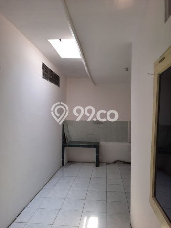 For Sale Rumah 2 Kamar Lokasi Ideal Nyaman dan Strategis di Waru For Sale Rumah 2 Kamar Lokasi Ideal Nyaman dan Strategis di Waru