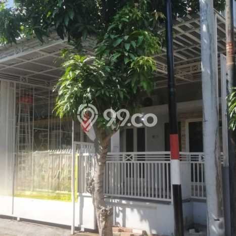 For Sale Hunian Rumah Terawat 3 KT di Wonorejo, Surabaya For Sale Hunian Rumah Terawat 3 KT di Wonorejo, Surabaya