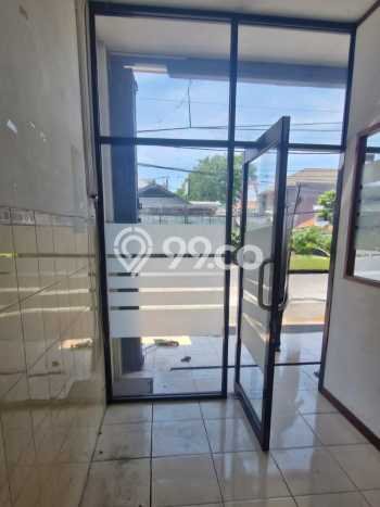 Ruko Disewakan di Area Ramai Tenggilis Mejoyo, Surabaya Ruko Disewakan di Area Ramai Tenggilis Mejoyo, Surabaya
