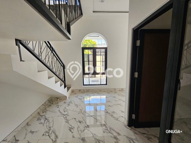 Jual Segera Rumah 3 KT 2 KM di Nginden, Surabaya Jual Segera Rumah 3 KT 2 KM di Nginden, Surabaya