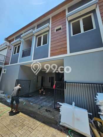 Dijual Kost 7 Kamar di Surabaya untuk Aset Anda Dijual Kost 7 Kamar di Surabaya untuk Aset Anda