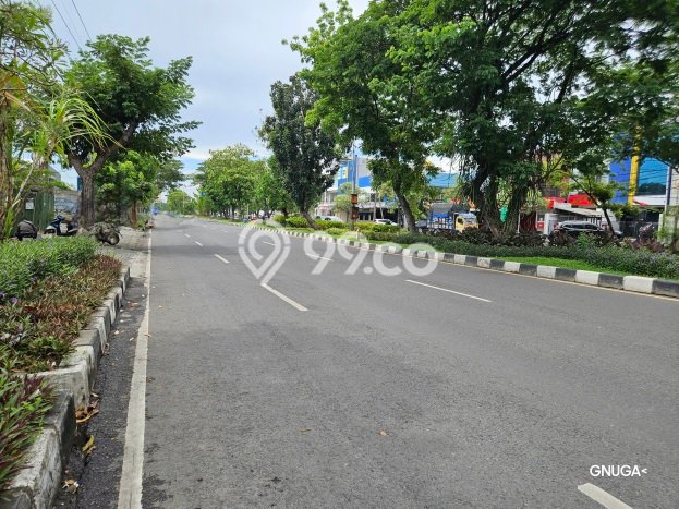 Kavling Tanah Lokasi Strategis di Rungkut, Surabaya Disewakan 300m2 Kavling Tanah Lokasi Strategis di Rungkut, Surabaya Disewakan 300m2