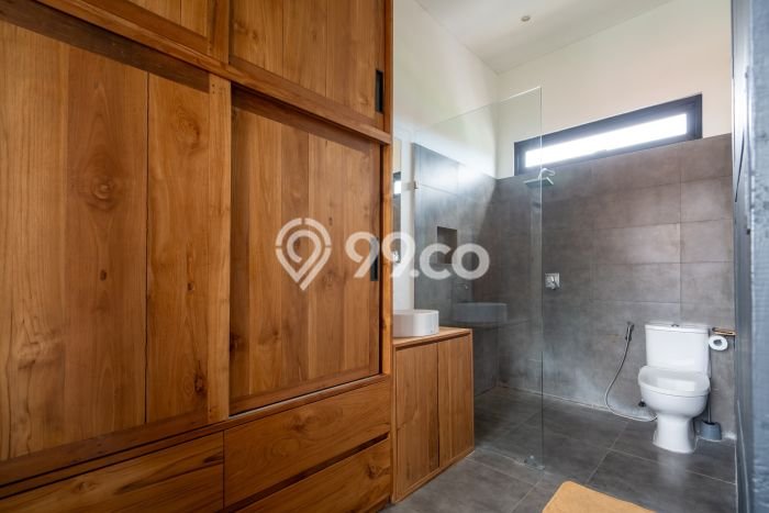 Siap Vila di , Luas 200m2m², Posisi Premium Siap Vila di , Luas 200m2m², Posisi Premium