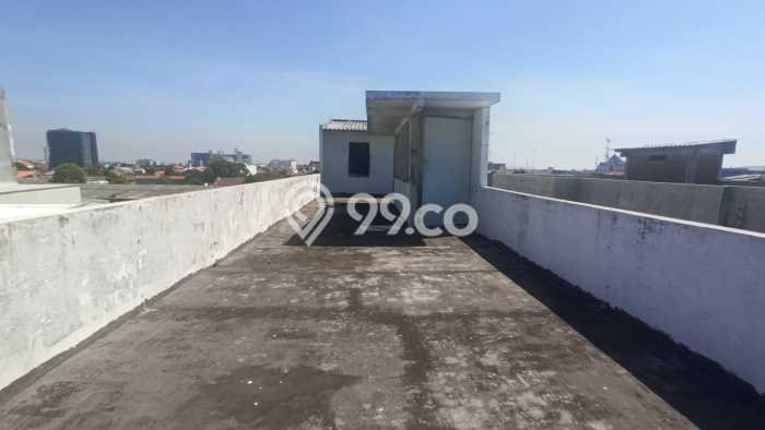Ruko Dijual di Prime Area Surabaya Luas 468m2 Ruko Dijual di Prime Area Surabaya Luas 468m2