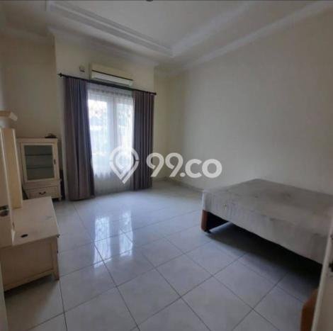 Hunian Mewah Dijual LT 210m2 di Tenggilis Mejoyo, Surabaya Hunian Mewah Dijual LT 210m2 di Tenggilis Mejoyo, Surabaya