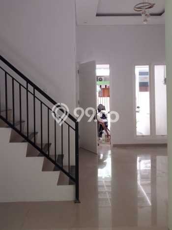 Jual Rumah Eksklusif 3 KT di Wonorejo, Surabaya Jual Rumah Eksklusif 3 KT di Wonorejo, Surabaya