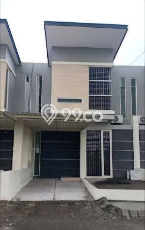 EXCLUSIVE OFFER! Rumah kawasan Gresik Kota, 2 KM, Lingkungan Elite, LT 90m² LB 180m² EXCLUSIVE OFFER! Rumah kawasan Gresik Kota, 2 KM, Lingkungan Elite, LT 90m² LB 180m²