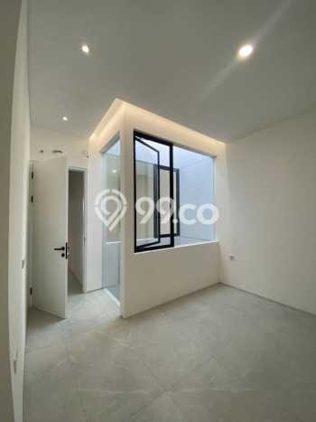 For Sale! Luxury House LT 100m2 Desain Modern di Manyar For Sale! Luxury House LT 100m2 Desain Modern di Manyar