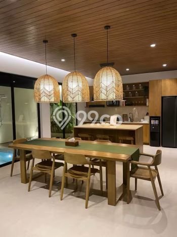 Vila Strategis Kawasan , Luas 200m2m², Dekat Badung, Badung Vila Strategis Kawasan , Luas 200m2m², Dekat Badung, Badung