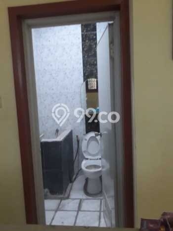 Rumah 6 KT 5 KM Fully Furnished di Lokasi Prestisius Waru, Sidoarjo Rumah 6 KT 5 KM Fully Furnished di Lokasi Prestisius Waru, Sidoarjo