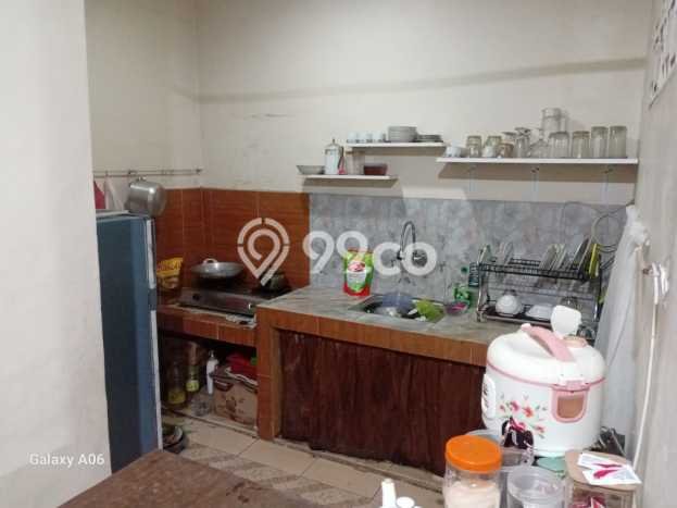 Rumah Strategis Minimalis Lb 90m2 di Ciputat Timur, Tangerang Selatan Rumah Strategis Minimalis Lb 90m2 di Ciputat Timur, Tangerang Selatan