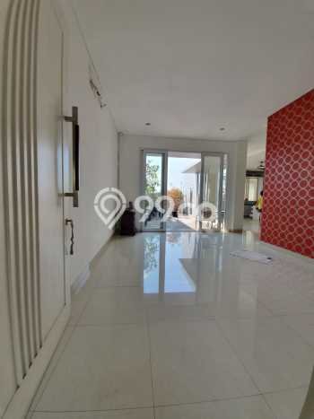 For Sale! Luxury House LT 200m2 Desain Modern di Lebak Bulus For Sale! Luxury House LT 200m2 Desain Modern di Lebak Bulus