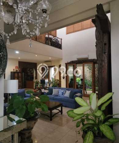 Rumah Elit Modern Tanpa Renovasi di Bintaro Jakarta Selatan Rumah Elit Modern Tanpa Renovasi di Bintaro Jakarta Selatan