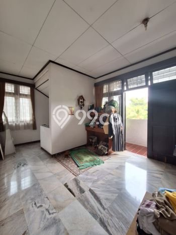 Rumah Mewah LB 240m2 Siap Huni Desain Elegan di Lebak Bulus, Jakarta Selatan Rumah Mewah LB 240m2 Siap Huni Desain Elegan di Lebak Bulus, Jakarta Selatan