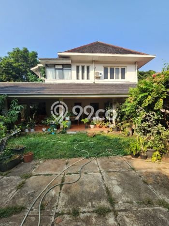 Dijual Rumah Premium dengan Fasilitas Sekitar Lengkap di Menteng, Jakarta Pusat Dijual Rumah Premium dengan Fasilitas Sekitar Lengkap di Menteng, Jakarta Pusat