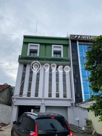 INVESTASI MENGUNTUNGKAN! Ruko di Cilandak, Luas 600m2m², Pusat Komersial INVESTASI MENGUNTUNGKAN! Ruko di Cilandak, Luas 600m2m², Pusat Komersial