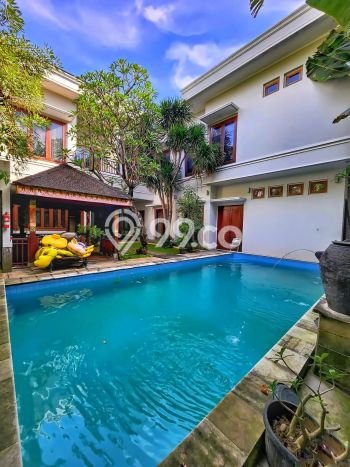 Rumah Eksklusif Siap Huni LT 717m2 di Menteng, Jakarta Pusat Rumah Eksklusif Siap Huni LT 717m2 di Menteng, Jakarta Pusat