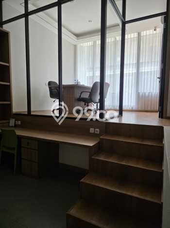 Ruko Dijual di Kebayoran Lama LT 47m2, LB 130m2 untuk Investasi Ruko Dijual di Kebayoran Lama LT 47m2, LB 130m2 untuk Investasi
