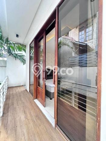 Hunian Elit LB 270m2 Siap Huni Desain Elegan di Lebak Bulus, Jakarta Selatan Hunian Elit LB 270m2 Siap Huni Desain Elegan di Lebak Bulus, Jakarta Selatan
