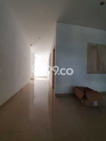 For Sale! Luxury House LT 200m2 Desain Modern di Lebak Bulus For Sale! Luxury House LT 200m2 Desain Modern di Lebak Bulus