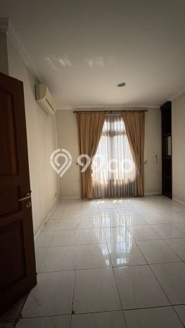 Hot Offer Hunian Premium Ideal dan Luas di Cinere, Depok Hot Offer Hunian Premium Ideal dan Luas di Cinere, Depok