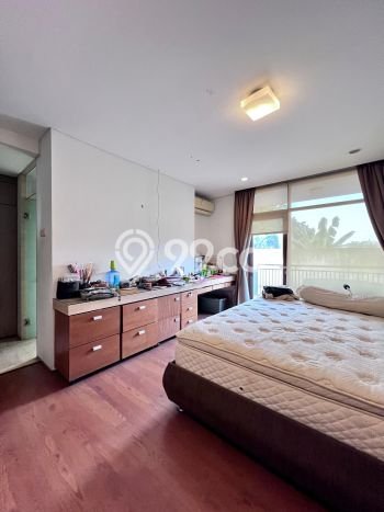 Siap Huni Rumah Mewah 6 Kamar di Cinere Dekat ke Mana Saja Siap Huni Rumah Mewah 6 Kamar di Cinere Dekat ke Mana Saja