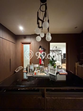 Rumah Luxury Modern Siap Huni di Kemang Jakarta Selatan Rumah Luxury Modern Siap Huni di Kemang Jakarta Selatan