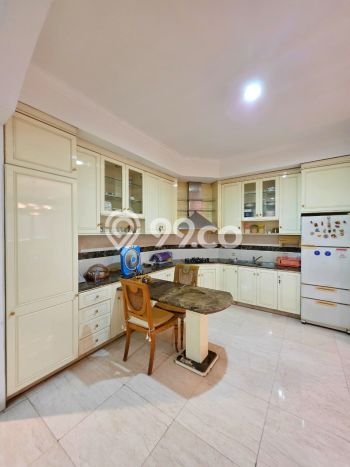 Rumah Elit Modern Siap Huni di Pondok Indah Jakarta Selatan Rumah Elit Modern Siap Huni di Pondok Indah Jakarta Selatan
