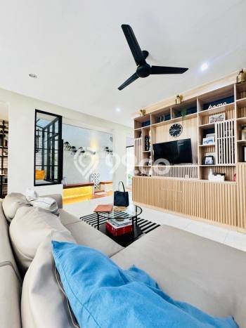Dijual Rumah Luas Megah Dengan View Cantik di Lebak Bulus, Jakarta Selatan Dijual Rumah Luas Megah Dengan View Cantik di Lebak Bulus, Jakarta Selatan