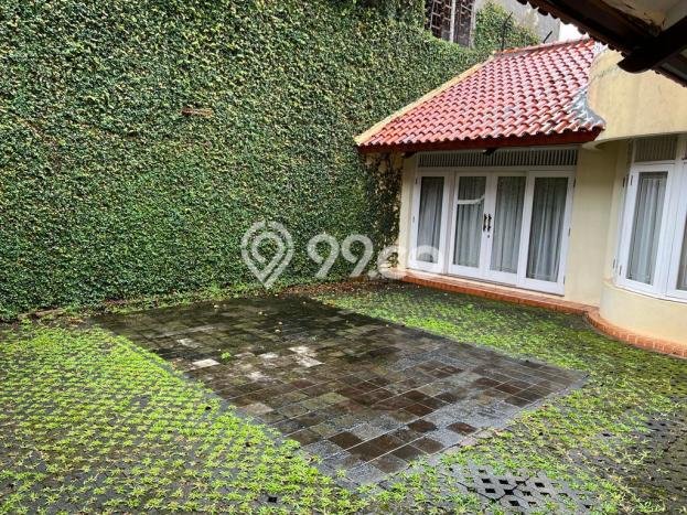 Rumah Luxury Modern Siap Huni di Cinere Jakarta Selatan Rumah Luxury Modern Siap Huni di Cinere Jakarta Selatan