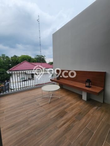 Rumah Elit Modern Siap Huni di Lebak Bulus Jakarta Selatan Rumah Elit Modern Siap Huni di Lebak Bulus Jakarta Selatan