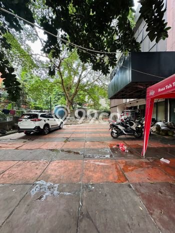 Ruko Bagus Dijual di Kemang Jakarta Selatan Strategis Cocok untuk Kembangkan Bisnis Ruko Bagus Dijual di Kemang Jakarta Selatan Strategis Cocok untuk Kembangkan Bisnis