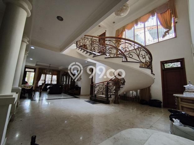 For Sale Rumah Elit Exclusive di Kebon Jeruk, Jakarta Barat For Sale Rumah Elit Exclusive di Kebon Jeruk, Jakarta Barat