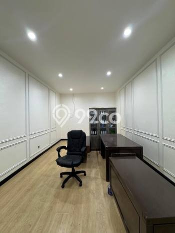 Unit Kantor Dijual di Kebayoran Baru Jakarta Selatan Luas Bangunan 230m2 Unit Kantor Dijual di Kebayoran Baru Jakarta Selatan Luas Bangunan 230m2