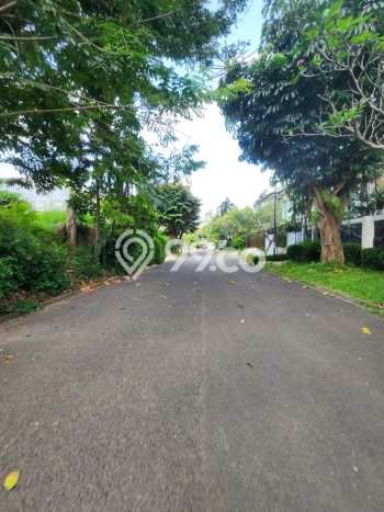 Rumah Elit Modern Tanpa Renovasi di Pondok Indah Jakarta Selatan Rumah Elit Modern Tanpa Renovasi di Pondok Indah Jakarta Selatan