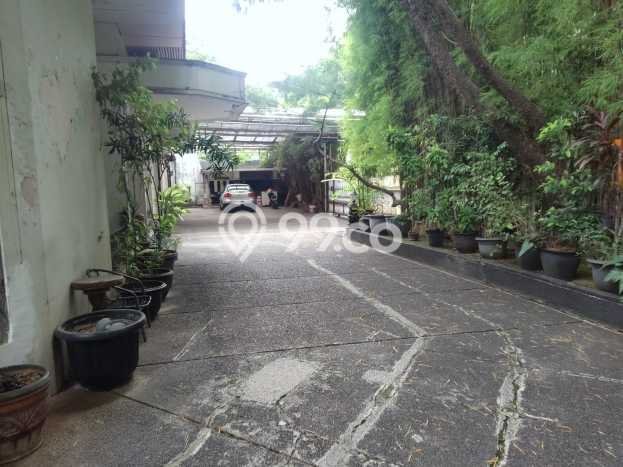 Siap Huni Hunian Elit 4 Kamar di Kebayoran Baru Dekat ke Mana Saja Siap Huni Hunian Elit 4 Kamar di Kebayoran Baru Dekat ke Mana Saja