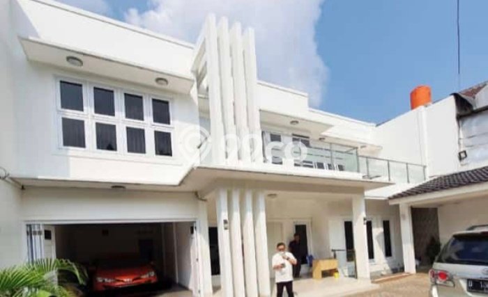 Siap Huni Rumah Mewah 15 Kamar di Pasar Minggu Dekat ke Mana Saja Siap Huni Rumah Mewah 15 Kamar di Pasar Minggu Dekat ke Mana Saja