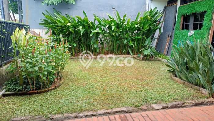 Rumah Mewah LB 180m2 Siap Huni Desain Elegan di Lebak Bulus, Jakarta Selatan Rumah Mewah LB 180m2 Siap Huni Desain Elegan di Lebak Bulus, Jakarta Selatan