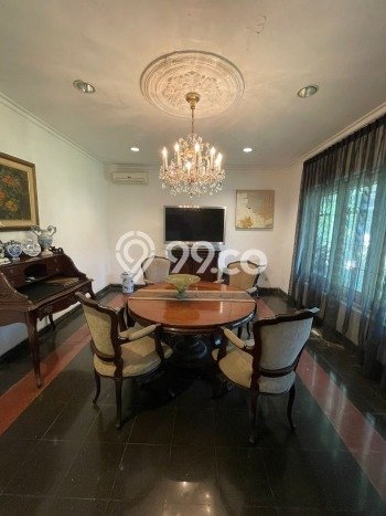 Best Deal Hunian Premium Ideal dan Luas di Menteng, Jakarta Pusat Best Deal Hunian Premium Ideal dan Luas di Menteng, Jakarta Pusat