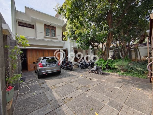 For Sale Rumah Elit Exclusive di Kebon Jeruk, Jakarta Barat For Sale Rumah Elit Exclusive di Kebon Jeruk, Jakarta Barat