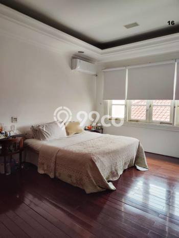 For Sale! Luxury House LT 194m2 Desain Modern di Pondok Indah For Sale! Luxury House LT 194m2 Desain Modern di Pondok Indah