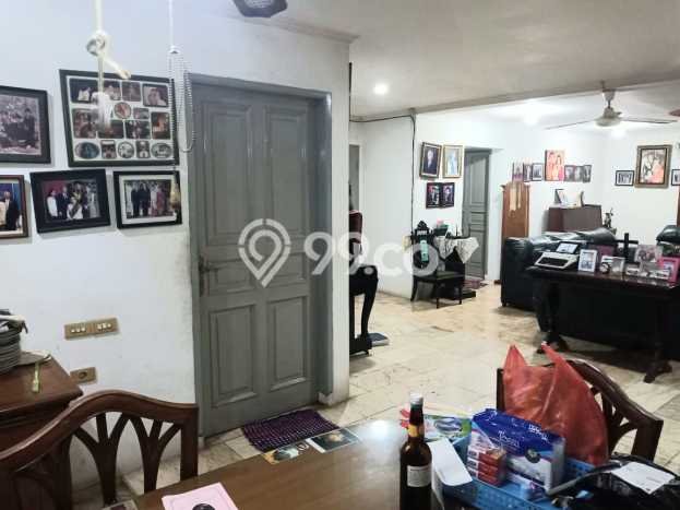 Disewakan Rumah Konsep Modern di Ciputat Timur Tangerang Selatan dengan 6 KT Disewakan Rumah Konsep Modern di Ciputat Timur Tangerang Selatan dengan 6 KT
