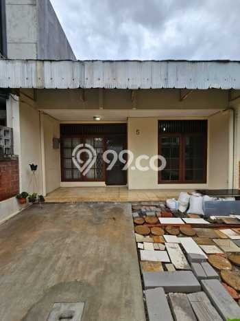 Rumah Luxury Modern Tanpa Renovasi di Pondok Indah Jakarta Selatan Rumah Luxury Modern Tanpa Renovasi di Pondok Indah Jakarta Selatan