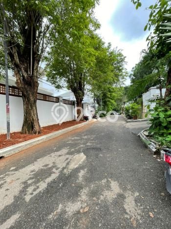 Hunian Super Mewah dengan Akses Paling Strategis di Kemang, Jakarta Selatan Hunian Super Mewah dengan Akses Paling Strategis di Kemang, Jakarta Selatan