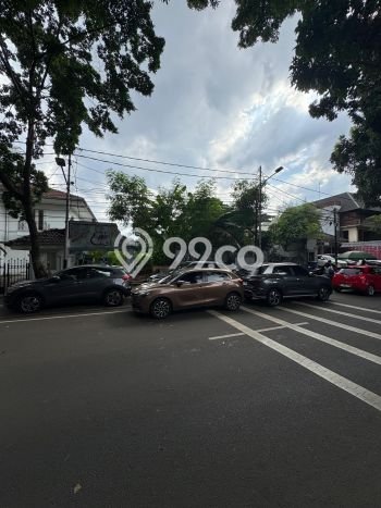 Lahan Kosong Dijual di Kebayoran Baru, Jakarta Selatan, Luas 697m2 Area Strategis Lahan Kosong Dijual di Kebayoran Baru, Jakarta Selatan, Luas 697m2 Area Strategis