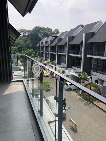 Jual Rumah Luas Elegan Dengan View Cantik di Lebak Bulus, Jakarta Selatan Jual Rumah Luas Elegan Dengan View Cantik di Lebak Bulus, Jakarta Selatan