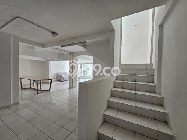 Jual Rumah Mewah Megah Dengan View Cantik di Pondok Indah, Jakarta Selatan Jual Rumah Mewah Megah Dengan View Cantik di Pondok Indah, Jakarta Selatan